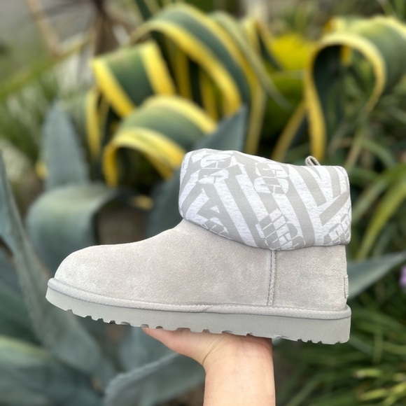 Classic Mini Jersey Stripe Ugg Boots - Picture 4 of 10